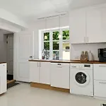 Old Local House From 1904 With Natural Garden بيت للعطل Tranekær