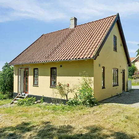 Old Local House From 1904 With Natural Garden, * Tranekaer