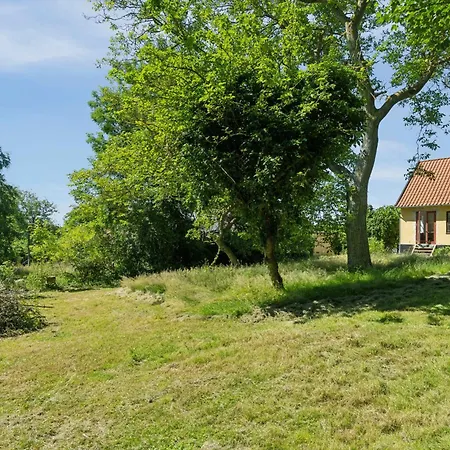 Holiday home Old Local House From 1904 With Natural Garden, Tranekaer