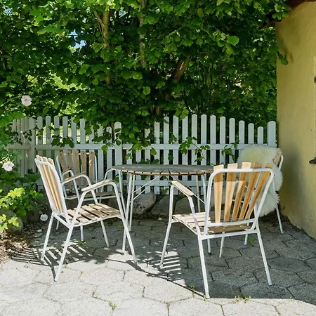بيت للعطل Old Local House From 1904 With Natural Garden