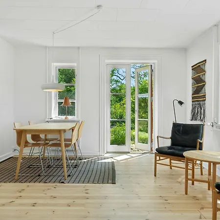 بيت للعطل Old Local House From 1904 With Natural Garden